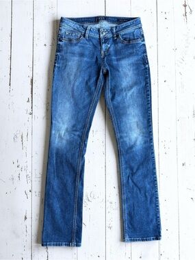 GUESS Starlet Straight Jeans Size 28 Medium Wash Low Rise Embellished Pocket